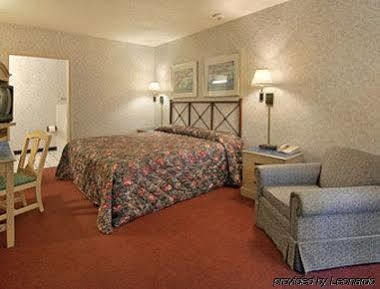 Hotel Super 8 By Wyndham Ashland Exterior foto